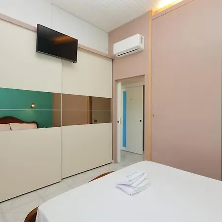 דירה Franco's House סורנטו